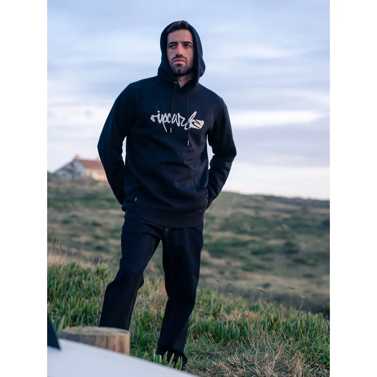 RIP CURL - Poleron Canguro Rip Curl Scrip Hoodie Negro Hombre Rip Curl - Negro