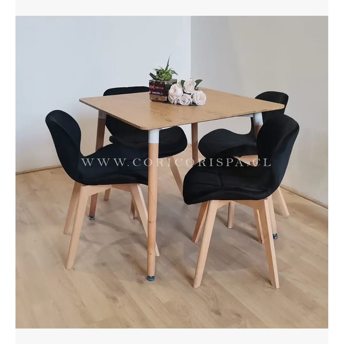 CORI CORI - Comedor Mesa Cuadrada 80x80cms  + 4 Sillas Mariposa Velvet Negro