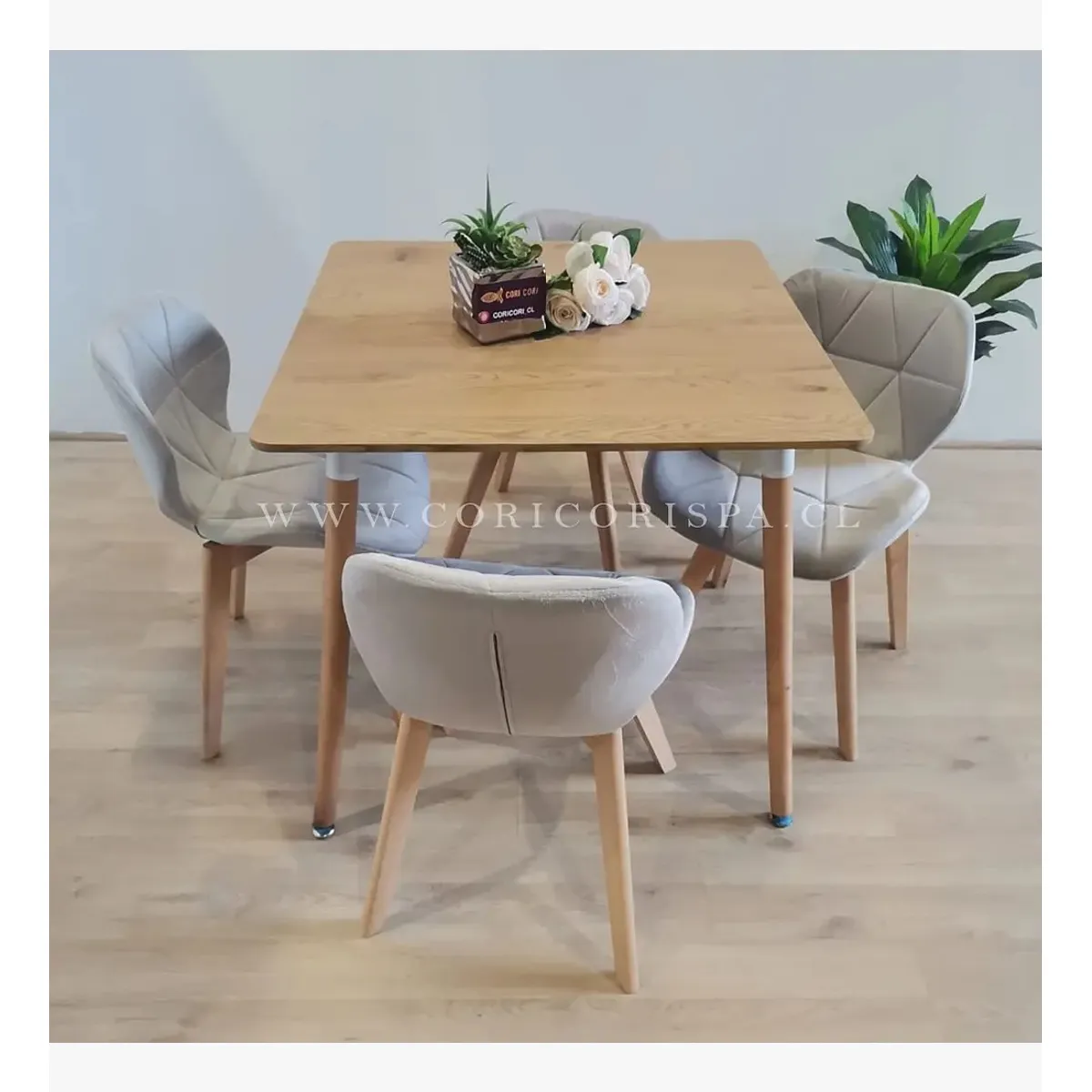 CORI CORI - Comedor Mesa Cuadrada 80x80cms  + 4 Sillas Mariposa Velvet Gris…