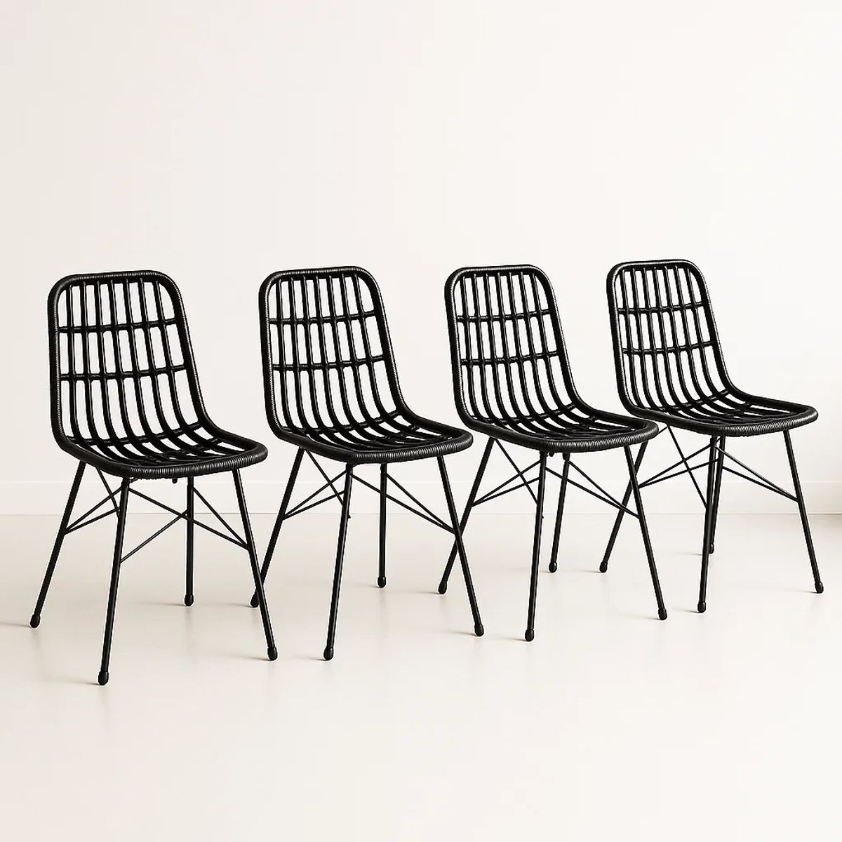 KLIK - Pack de 4 Sillas de Comedor Terraza Rattan Grecia Color Negro