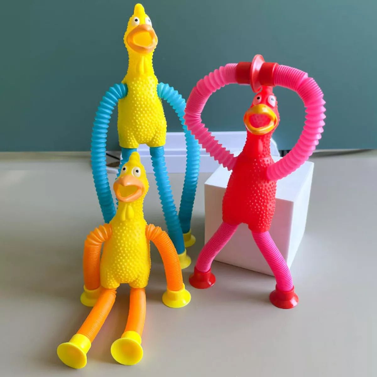 GENERICO - Pollo Chillón Estirable Con Luz Led Telescópico Para Niños