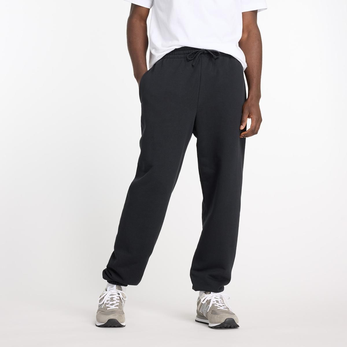 NEW BALANCE - Pantalón Jogger Lifestyle Hombre New Balance Negro