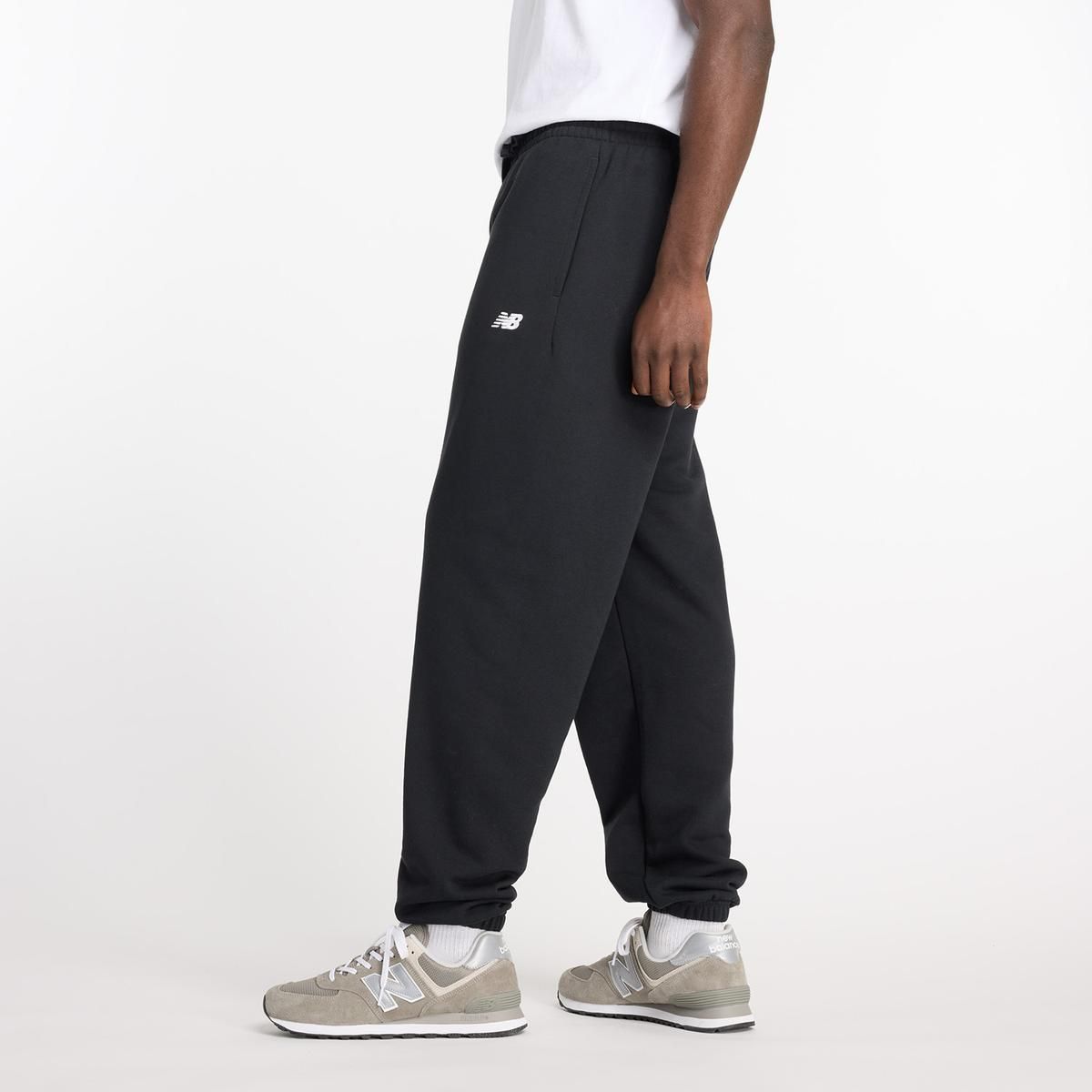 NEW BALANCE - Pantalón Jogger Lifestyle Hombre New Balance Negro