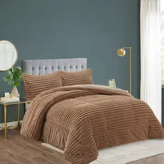 ANGELES DEL HOGAR - Cubrecama de Invierno Plush Acanalado con Chiporro 2 P CAFÉ