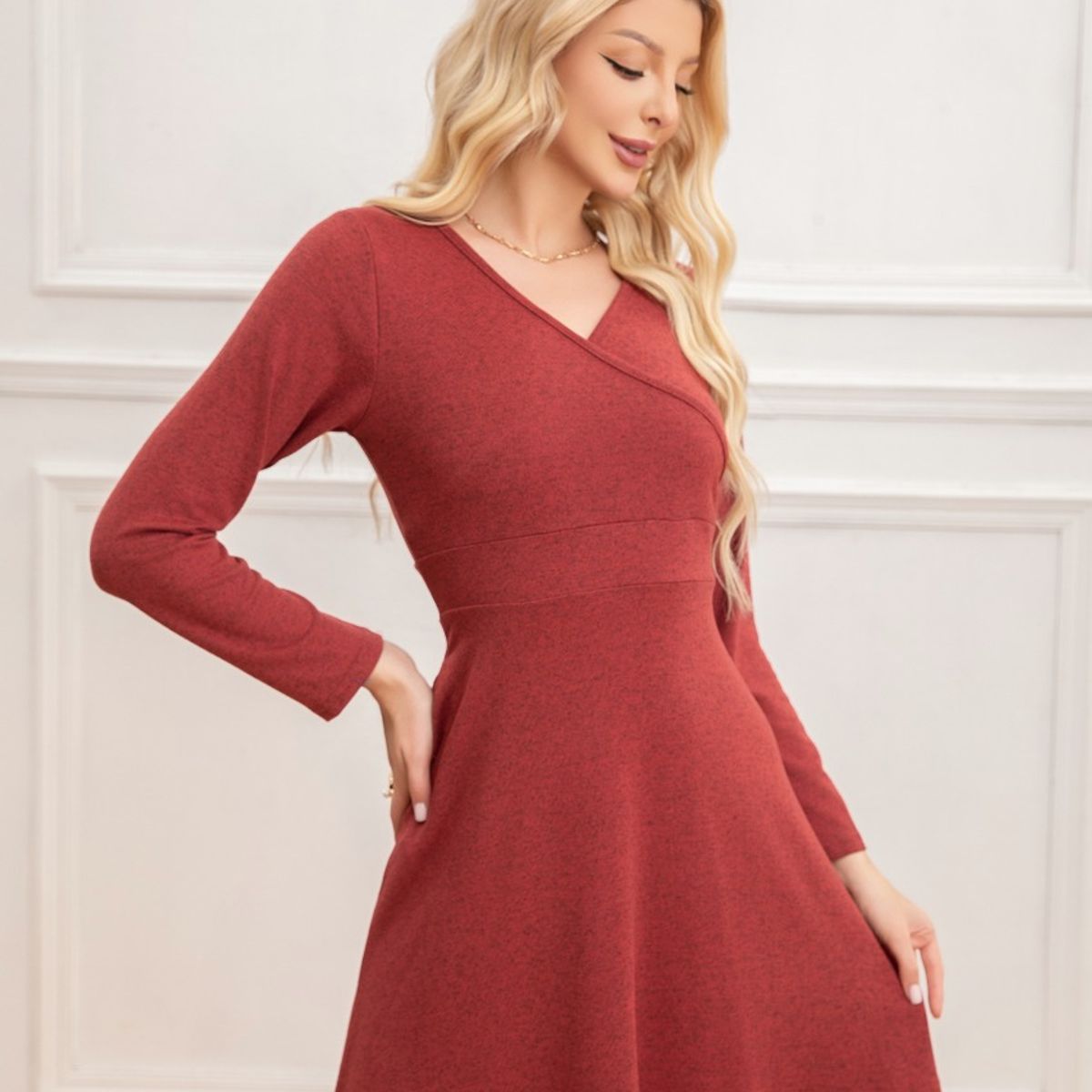 LIKE SHOP - Mini Vestido Corto Manga Larga Corte Princesa 2004