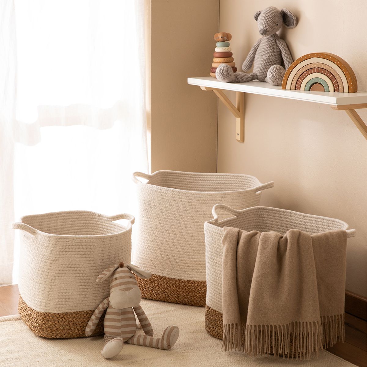 FORM DESIGN - Canasto Lua L Form