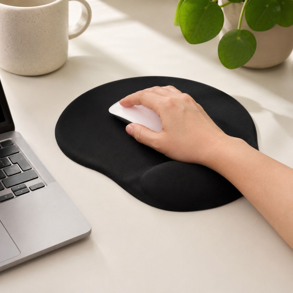 ULTRA - PAD MOUSE C/GEL APOYA MUÑECA