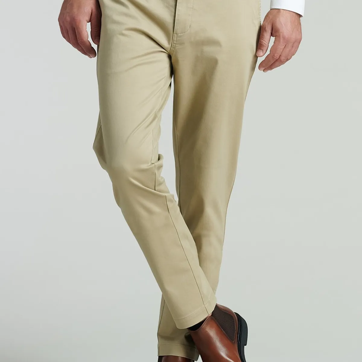 FEROUCH - Pantalón Twill Slim /31 Business Beige Ferouch