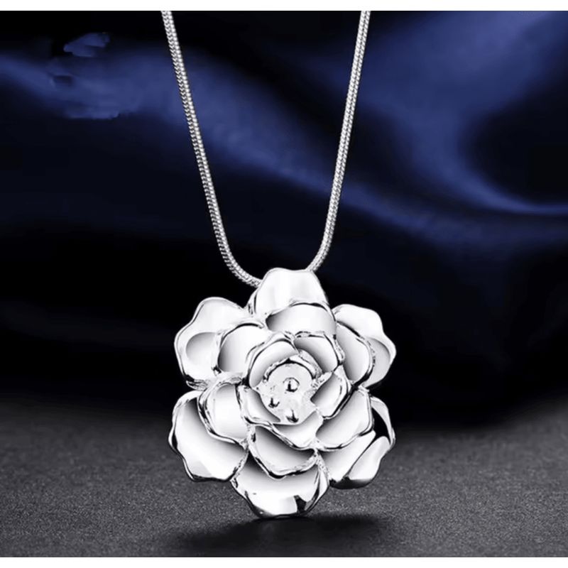 GENERICO - Collar Rosa en plata