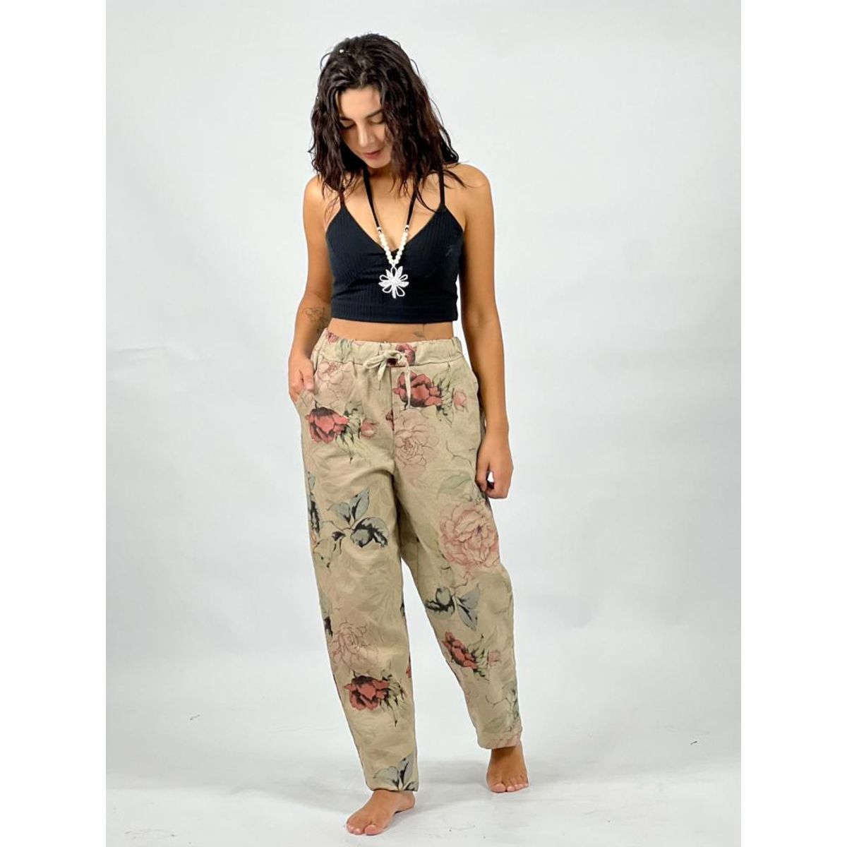 ENIGMATICA BOUTIQUE - Jogger Italiano Gabardina Floral - Blanco - Único
