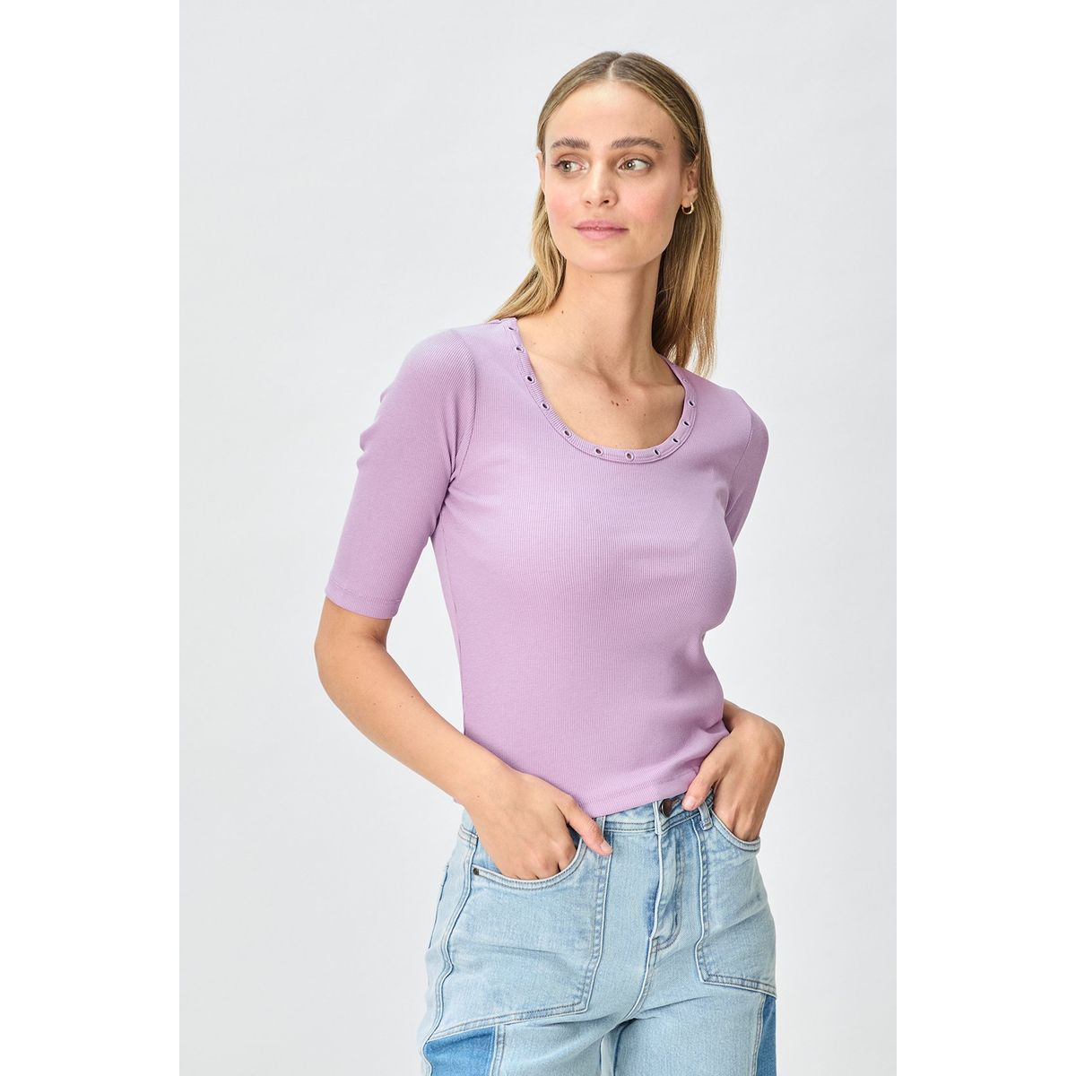 IO - Polera Manga Corta Morado Mujer Io