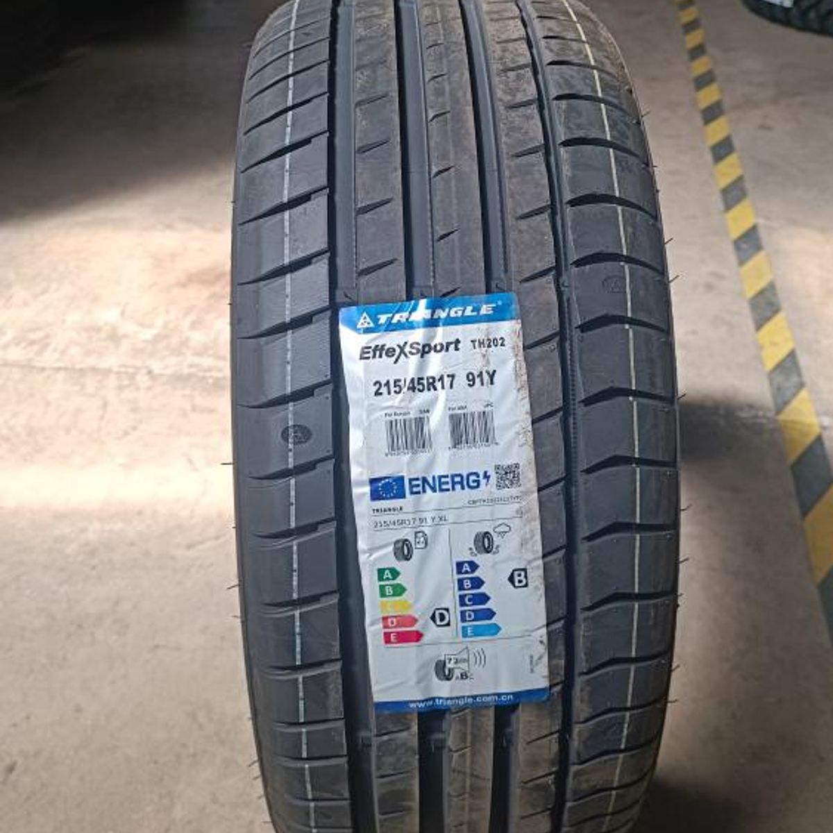 TRIANGLE - Neumatico 21545 R17 Triangle Th202 91Y