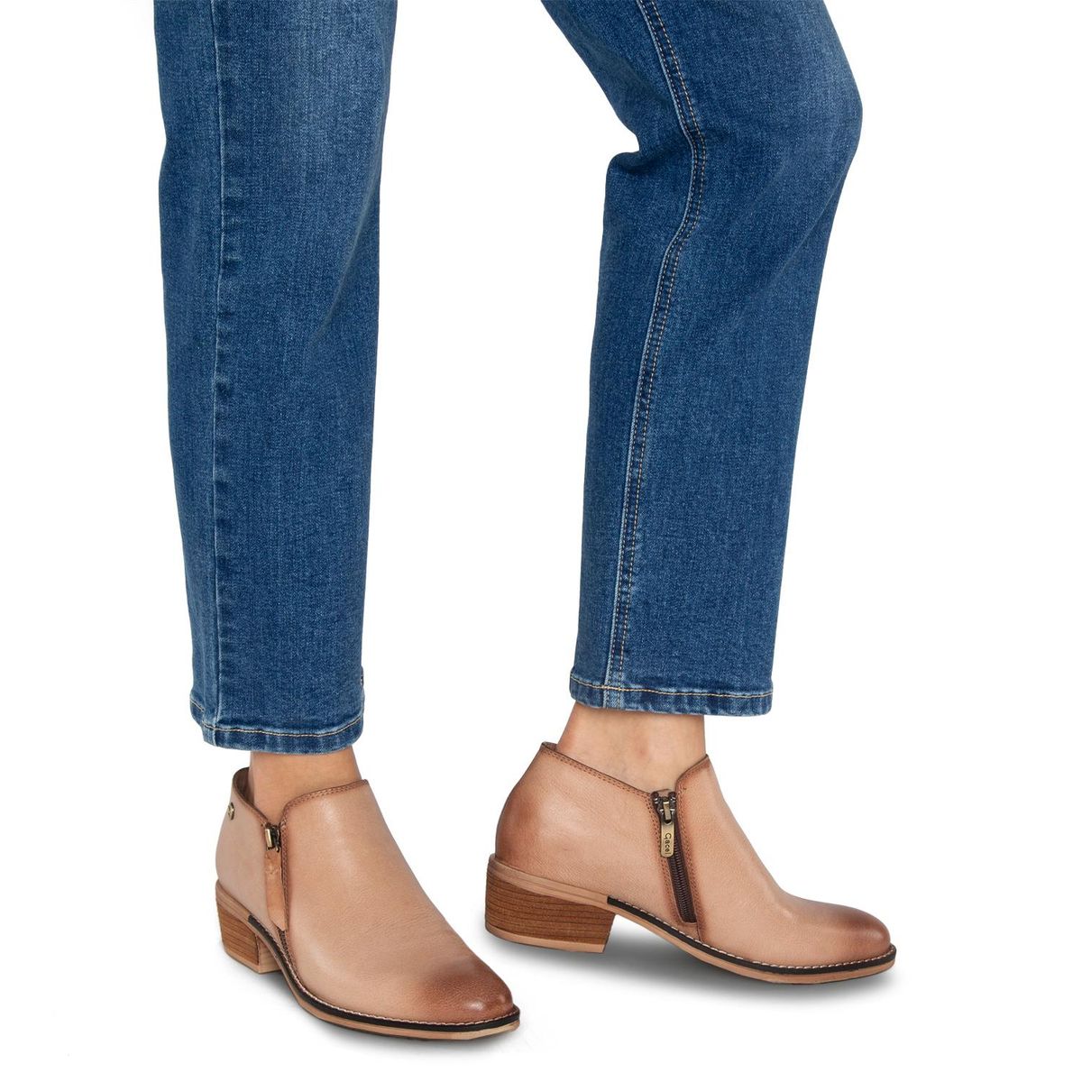 GACEL - Bootie - Gina - Gacel - Arena