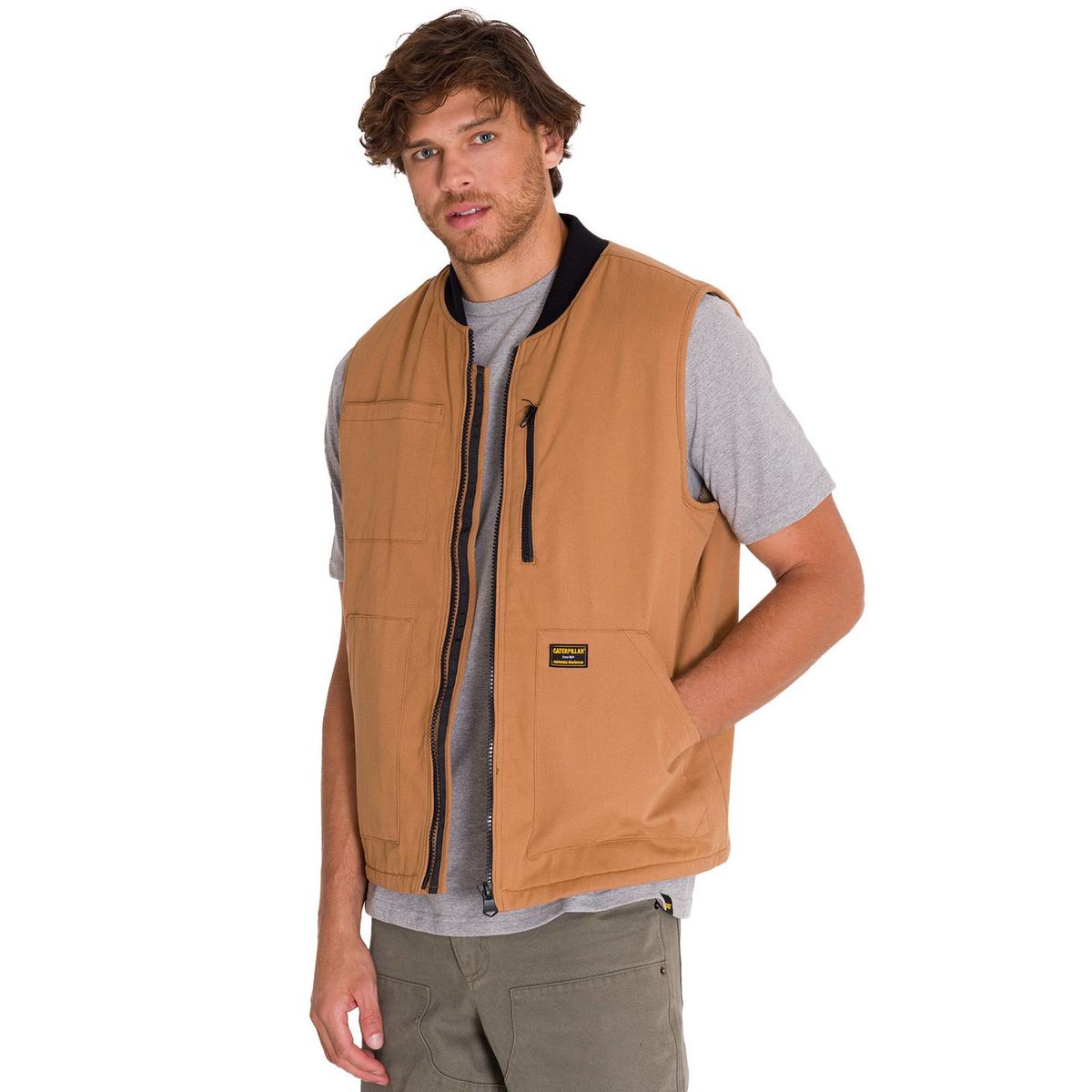 CAT - Chaqueta SinMangas Utility Sherpa Hombre Café Claro CAT