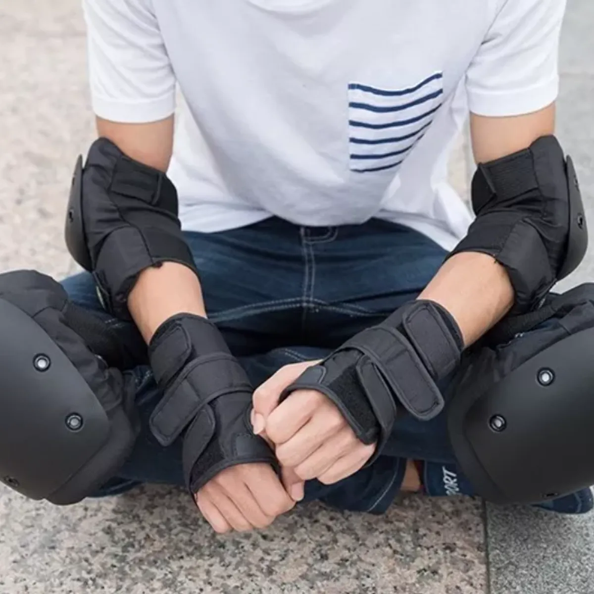 GENERICO - Set De Protección Adultos Rodillera Codera Muñequera Negro