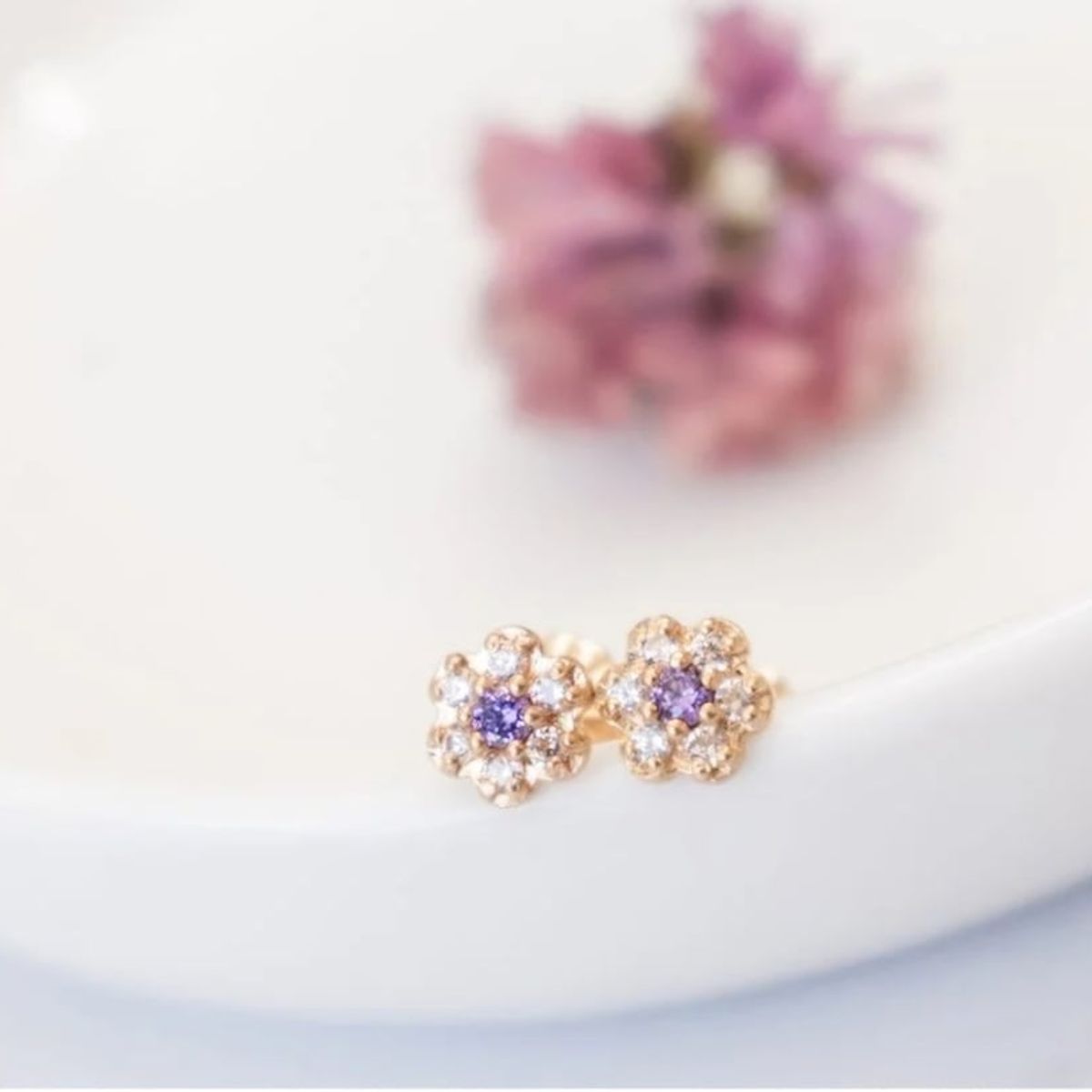 MODAS LILLO - Aro Bebé Abridor Rosita Amatista Oro 18k Joyas Modas Lillo