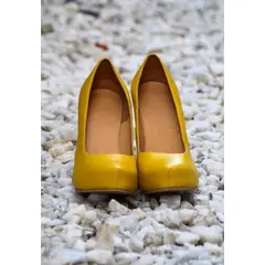 PAO PECADOS - Stiletto Amarillo