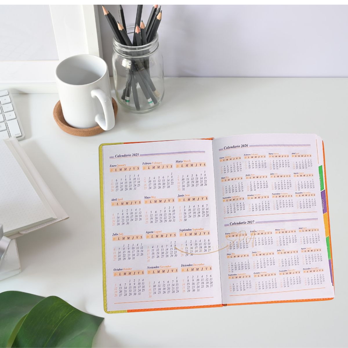 GENERICO - Agenda Libreta A5 2025 Con Calculadora