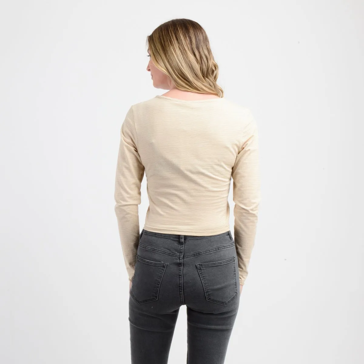 O'NEILL - POLERA MANGA LARGA LEANNE BEIGE