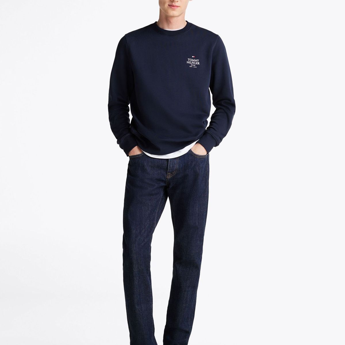 TOMMY HILFIGER - Polerón Stack Con Logo En Pecho Azul Tommy Hilfiger