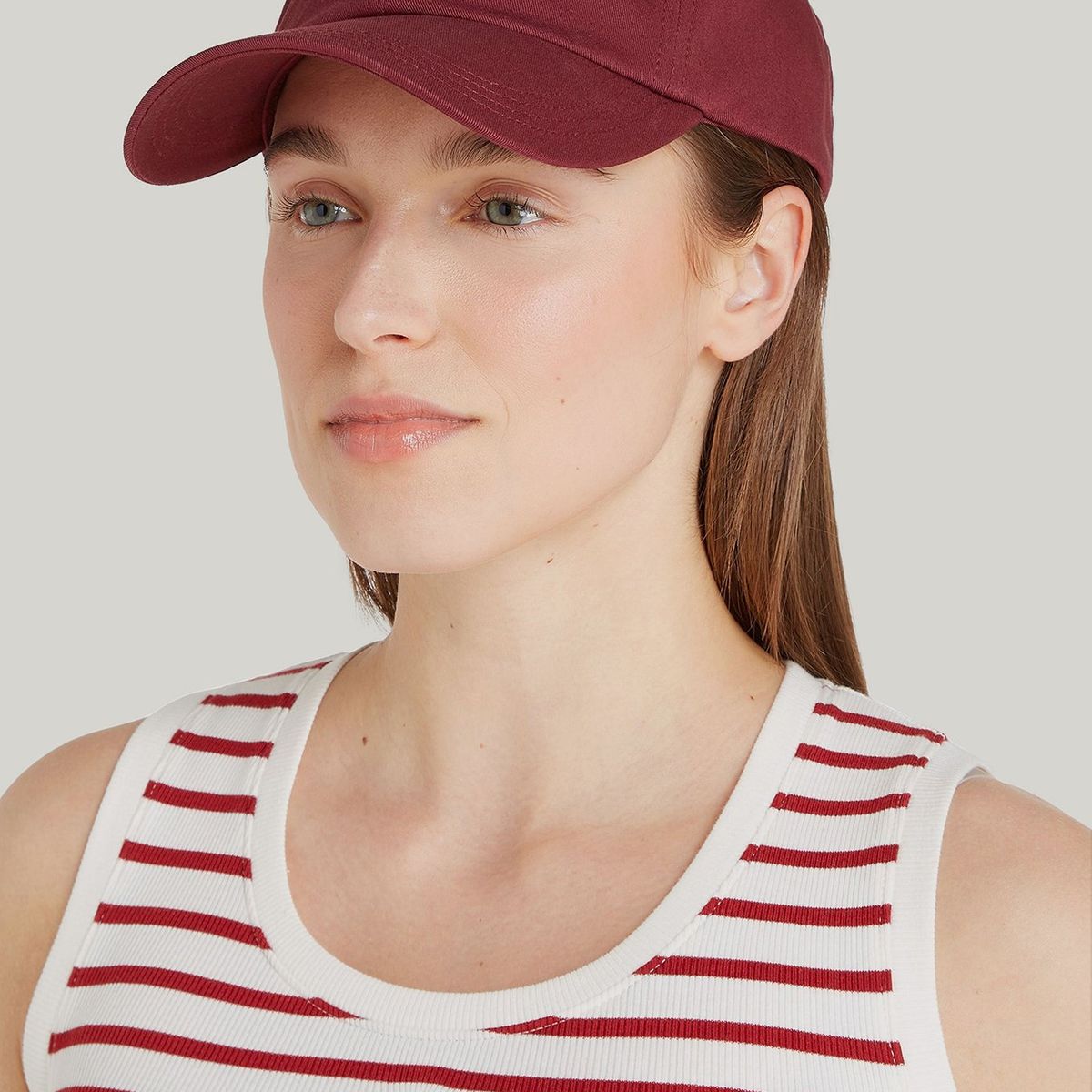 TOMMY HILFIGER - Jockey De Seis Paneles Con Logo Burdeo Tommy Jeans