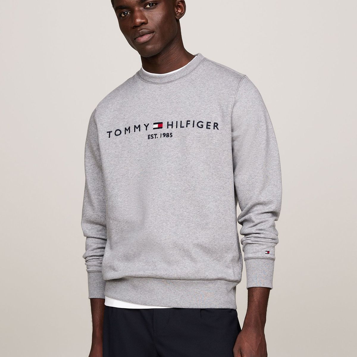 TOMMY HILFIGER - Polerón Established 1985 Gris Tommy Hilfiger