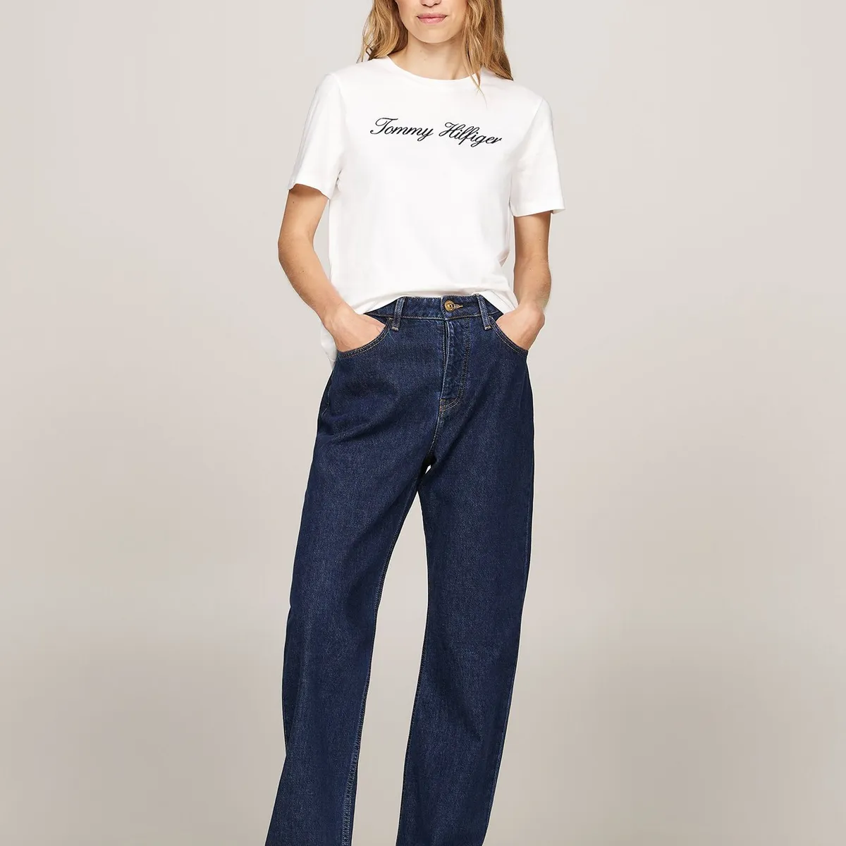 TOMMY HILFIGER - Polera Con Logo Script Regular Fit Blanco Tommy Hilfiger