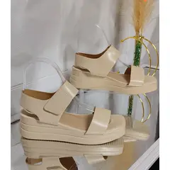 PAND G - Sandalias Beige Casuales para Dama M422