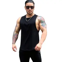ADEMAN - Polera musculosa gym cuello redondo lisa