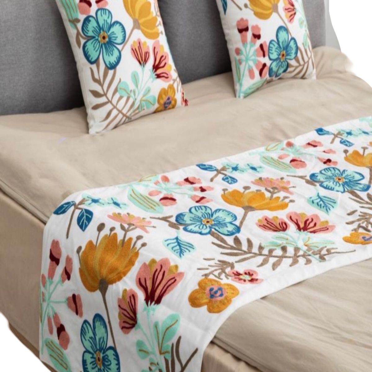 GENERICO - PIECERA BORDADA SIN FUNDAS