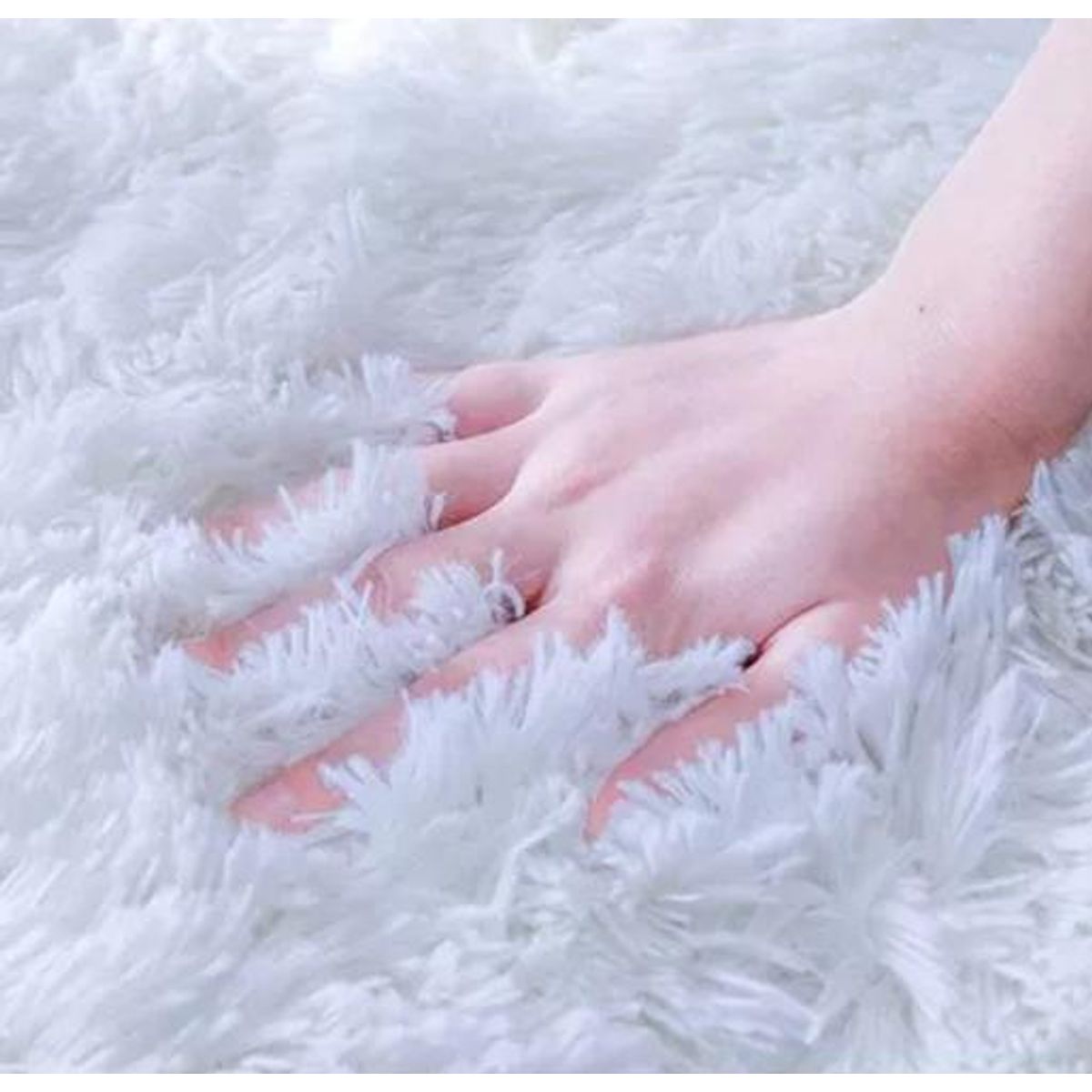 GENERICO - Alfombra Peluda Living Hogar color Blanco