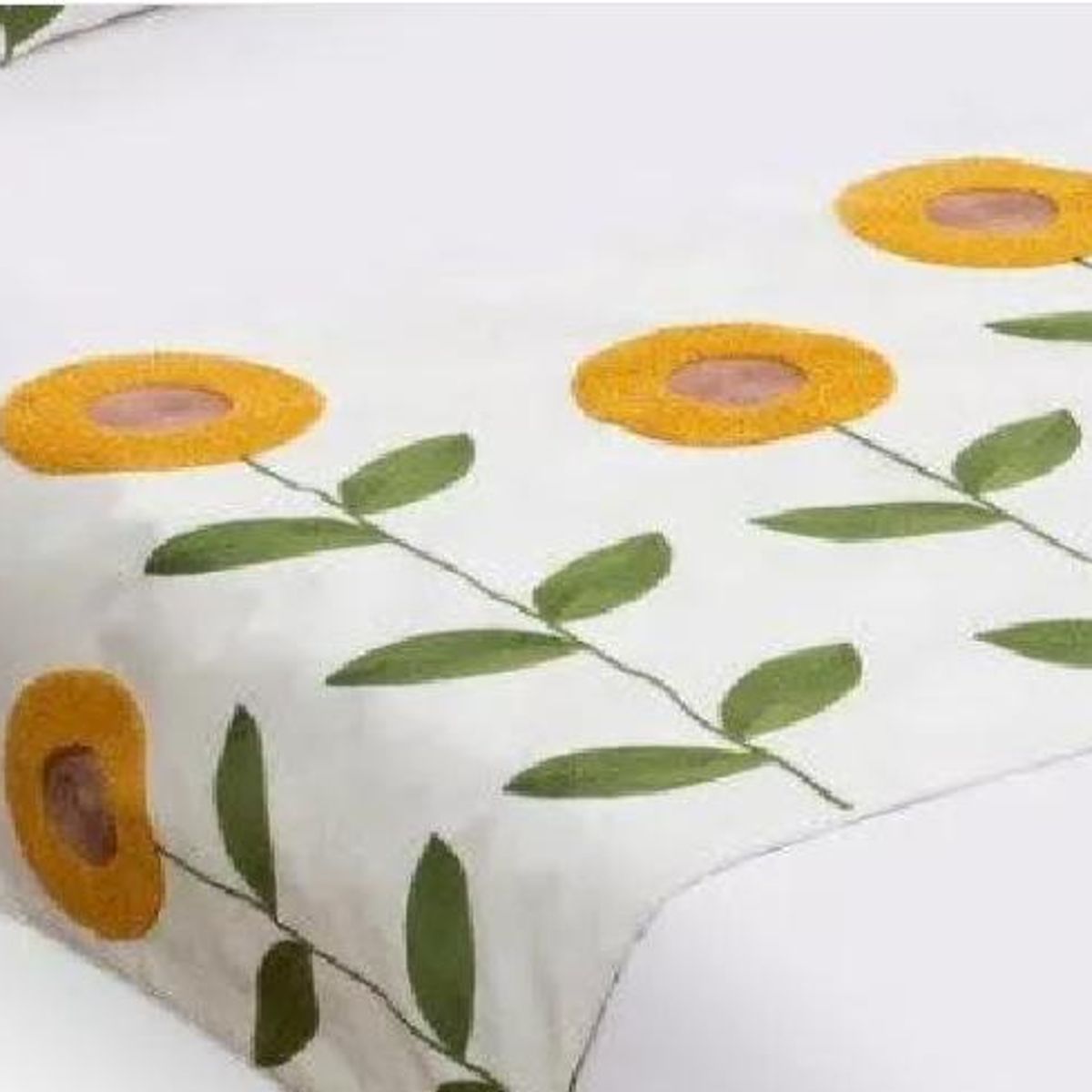 GENERICO - Piecera bordada + 2 fundas de cojín diseño floral 8 color blanco