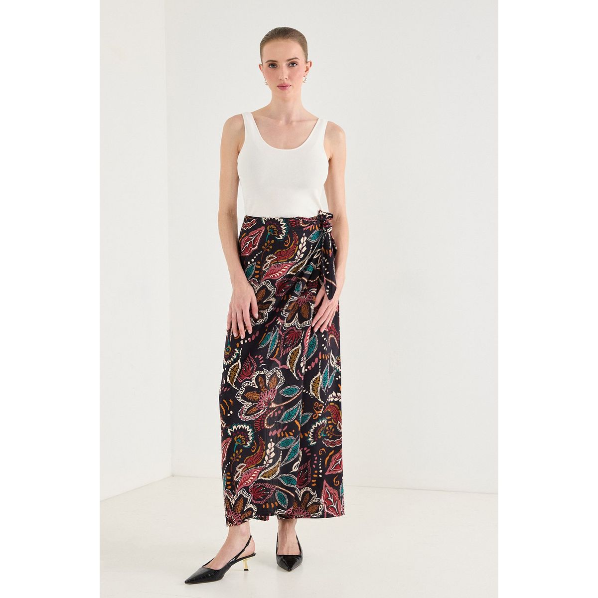 IO - Pantalon Negro Mujer Io