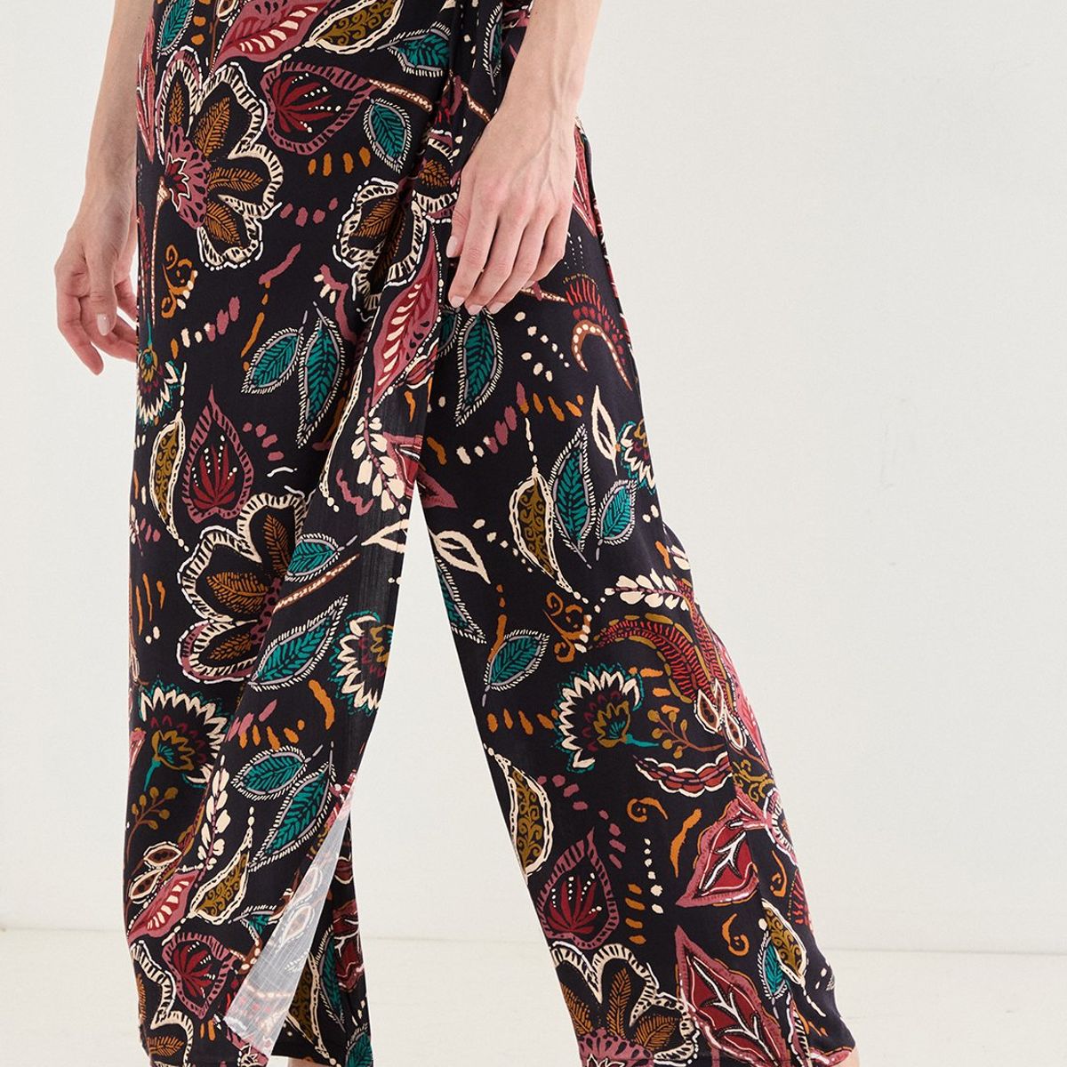 IO - Pantalon Negro Mujer Io