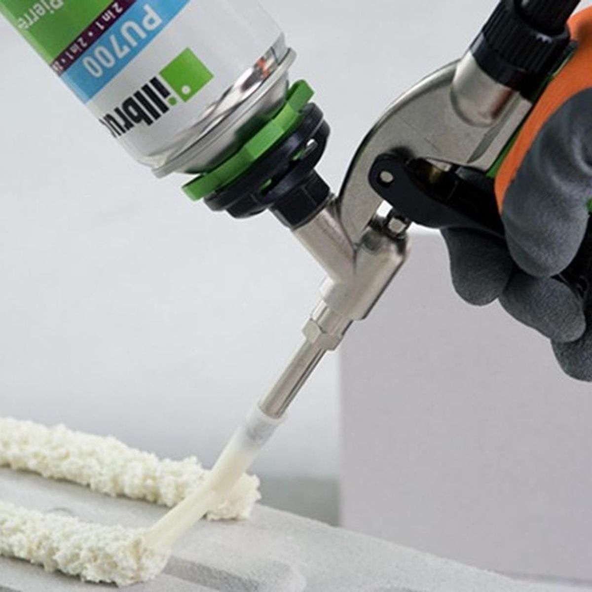 CAVE - ILLBRUCK PU010 - Espuma Expansiva 750ml