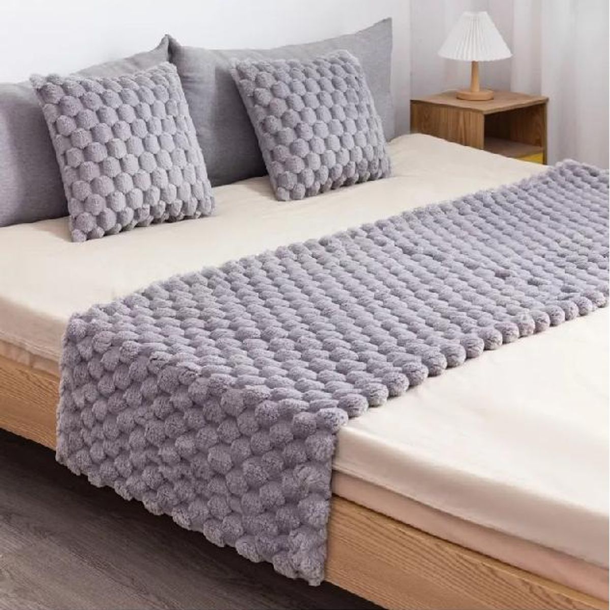 GENERICO - Piecera 70x190 cm + 2 fundas 45x45 cm king color gris claro