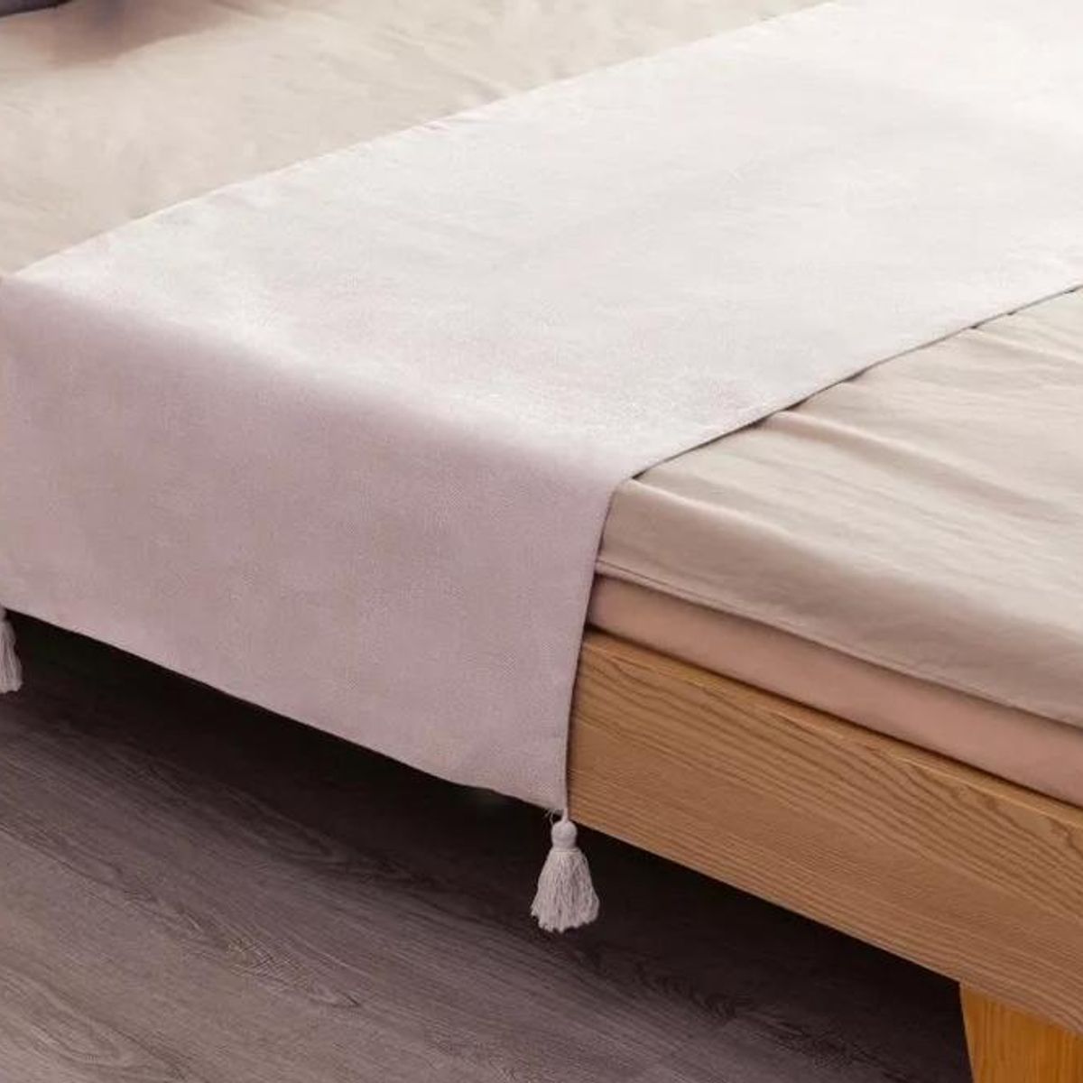 GENERICO - Piecera para cama 2 plaza - king en lino 70x210 cm color crema