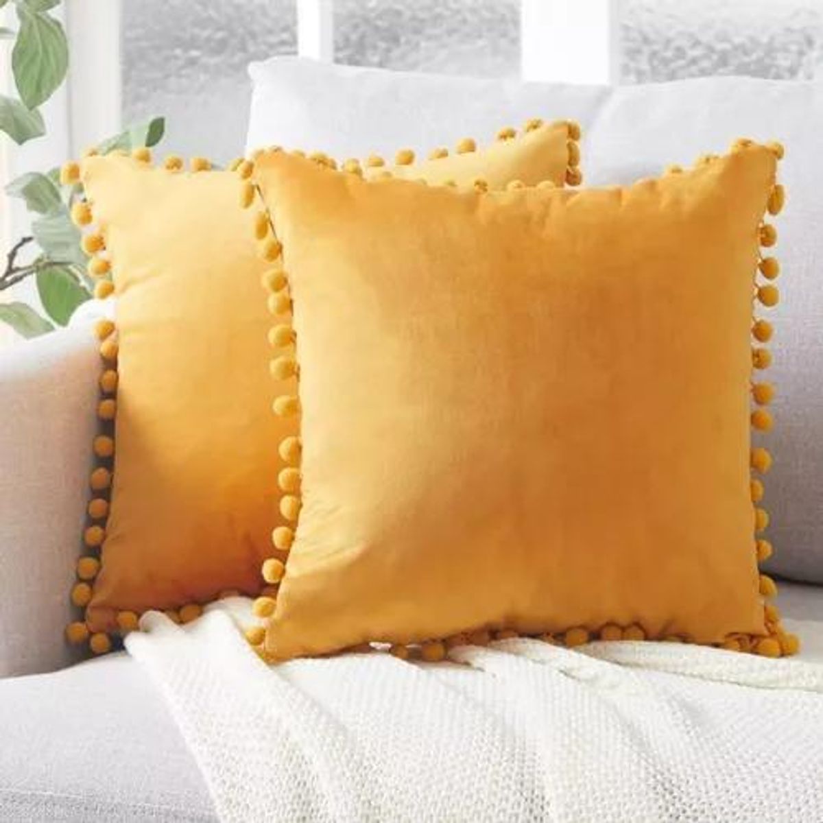 GENERICO - Pack de 2 Fundas de Cojines Terciopelo con Pompones 45x45 cm Mostaza