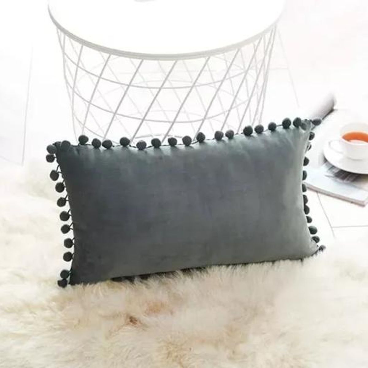 GENERICO - Pack de 2 Fundas de Cojín Terciopelo con Pompones 30x50 cm Gris