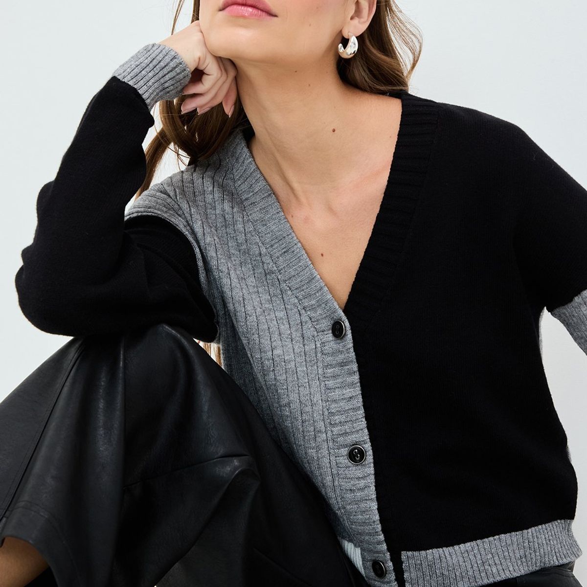 IO - Cardigan Negro Mujer Io