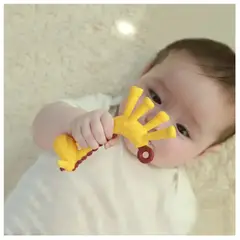 OEM - MORDEDOR PARA BEBE JIRAFA AMARILLO