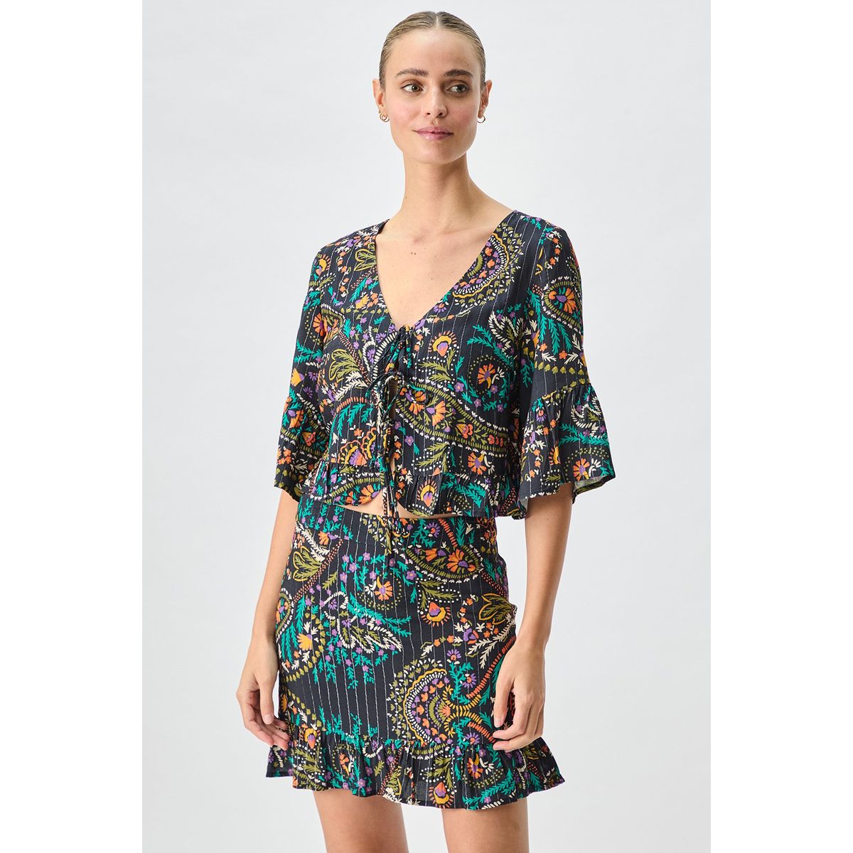 IO - Tapado Negro Mujer Io