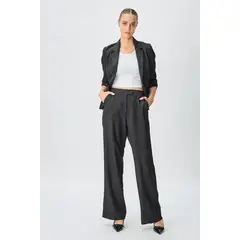 IO - Pantalon Negro Mujer