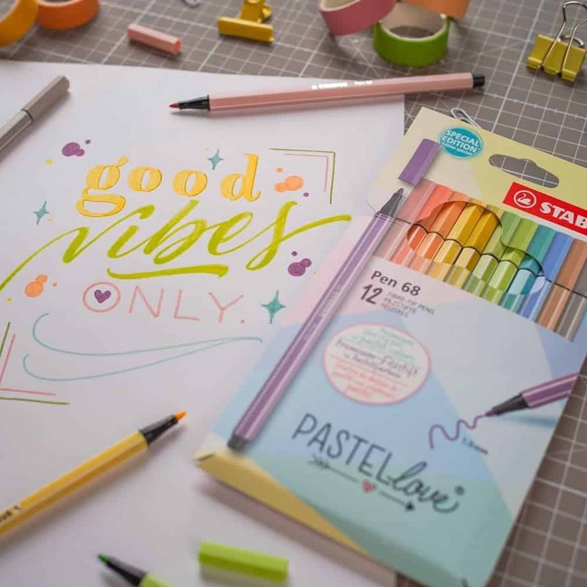 STABILO - Set de 12 Marcadores Stabilo Pen 68 Pastel Love