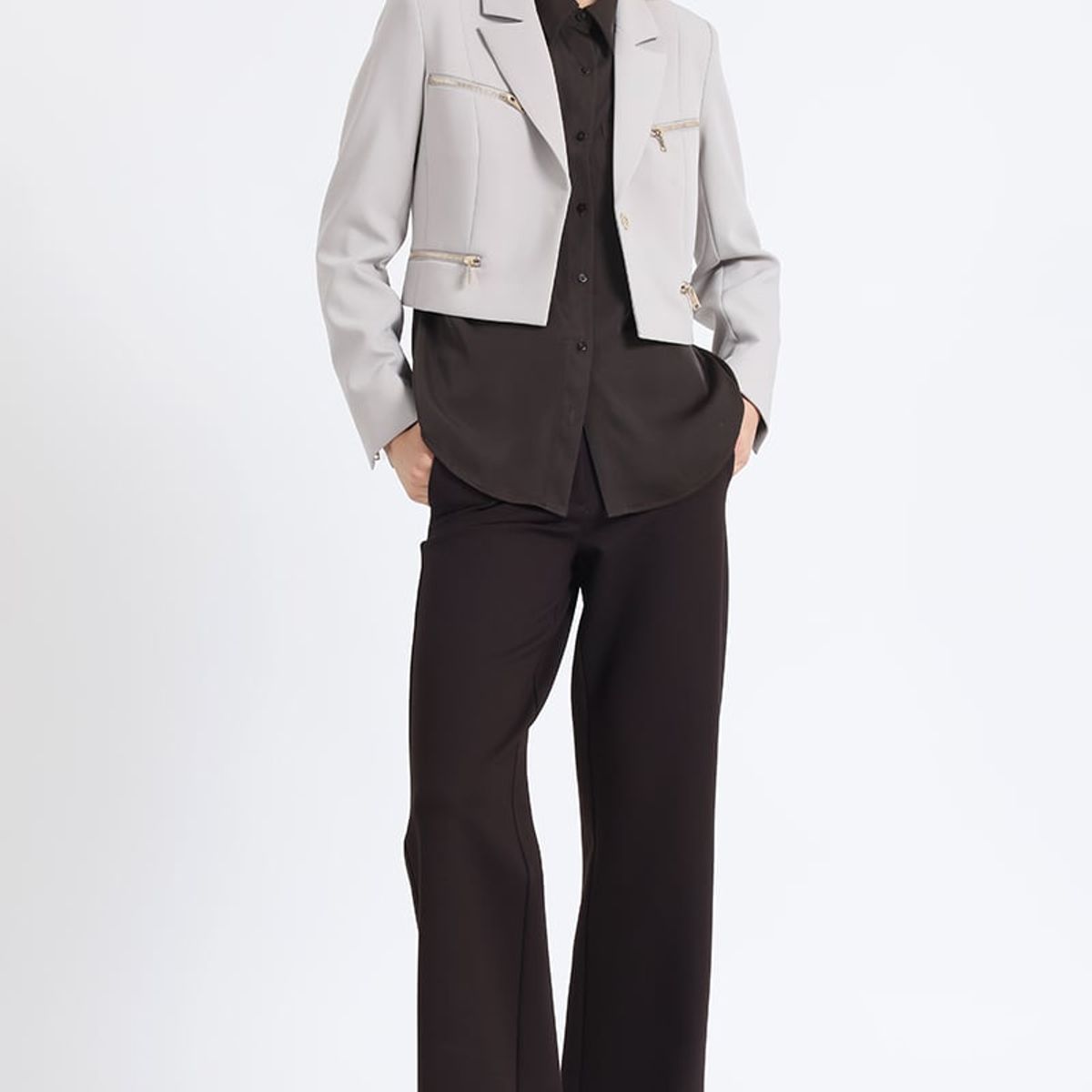 LIOLA - Blazer Crop Cierres Fantasia, Gris Liola