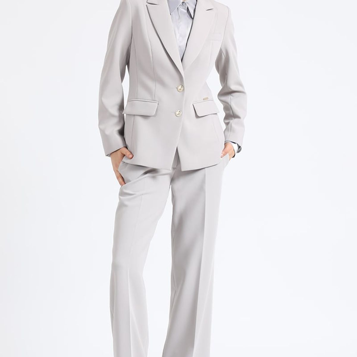 LIOLA - Blazer Basico Entallado, Gris Liola