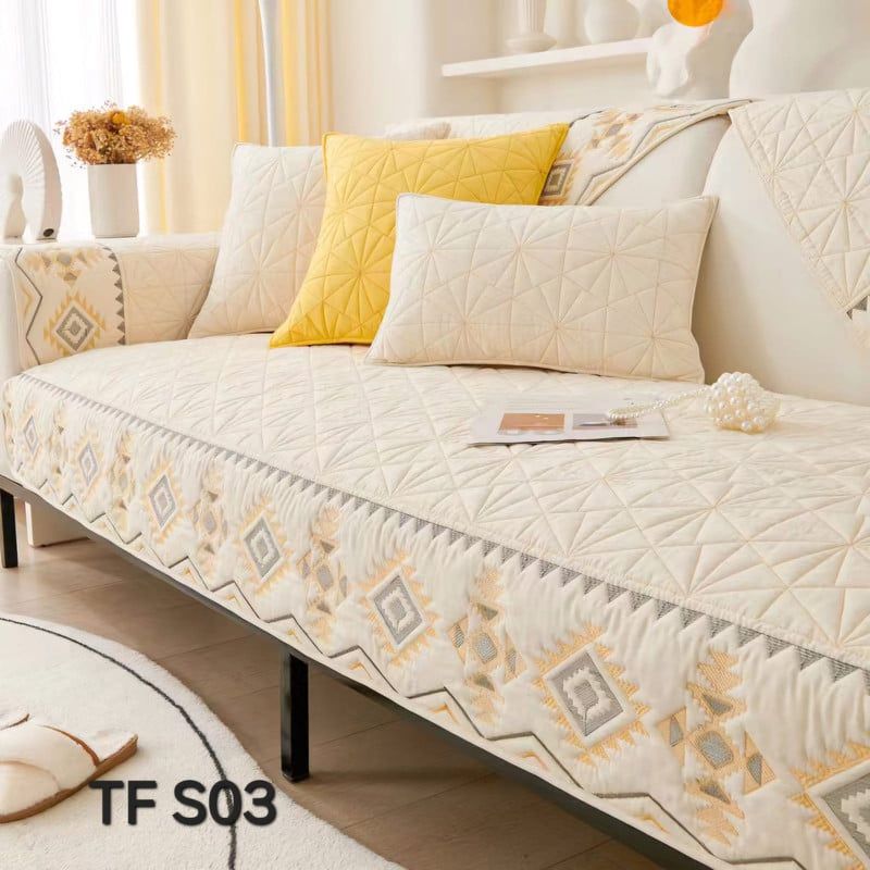 ANGELES DEL HOGAR - MANTA PARA SOFA BORDADO70CM X 70 CM  BEIGE
