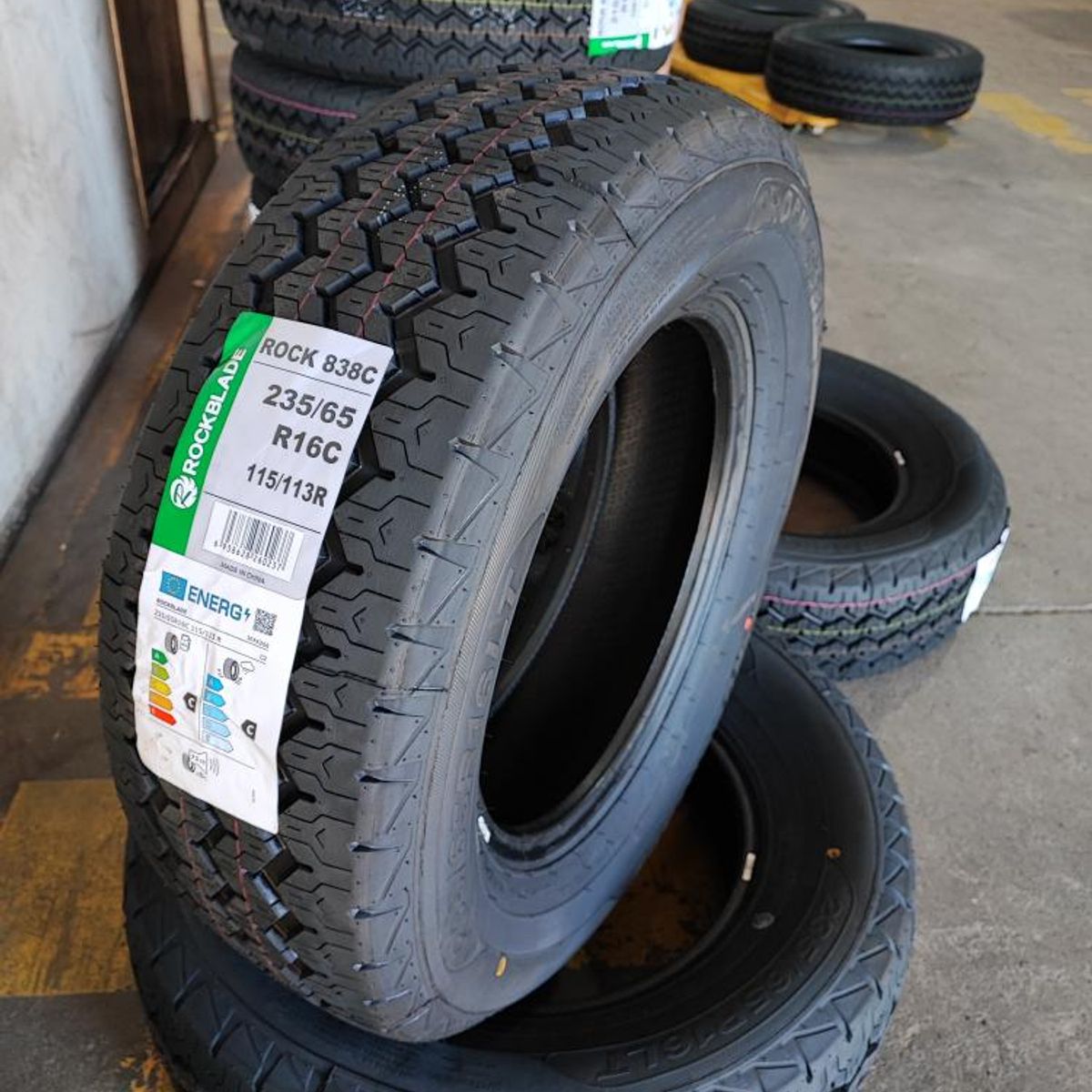 ROCKBLADE - Neumatico 23565 R16c B Rockblade Rock 838c 115113r