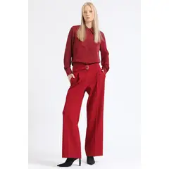 LIOLA - Pantalon Recto Con Pinzas Tiro Alto, Vino