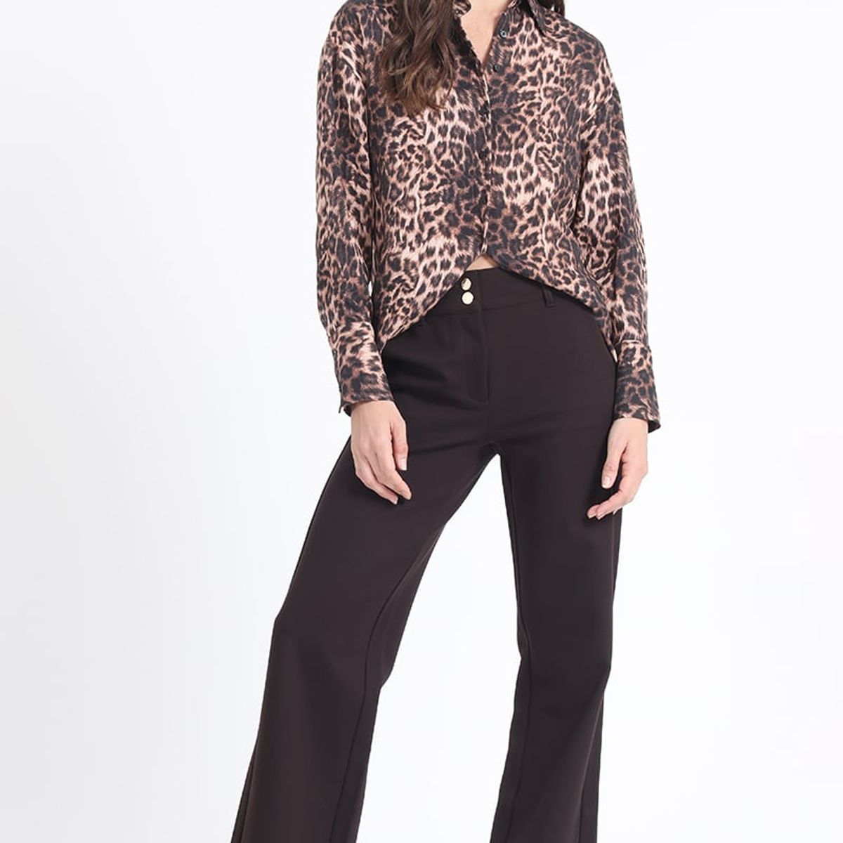 LIOLA - Blusa Estampado Animal Print, Negro Liola